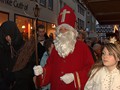 Zufällig getroffen: Der richtige Nikolaus mit seinen Begleitern 
